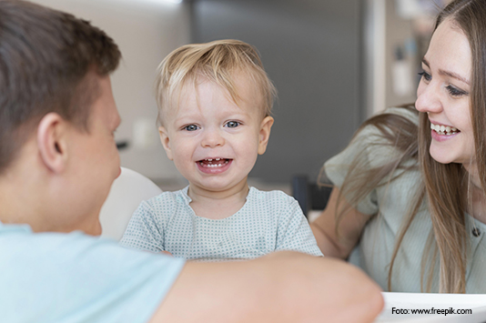 IL FIGLIO PARLA IN RITARDO? IL SUPPORTO DI "BABY BLOOM"