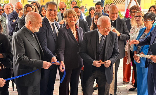 SALERNO, INAUGURATO CON DE LUCA IL "CoE-REHAB", CENTRO D'ECCELLENZA PER LA RIABILITAZIONE ROBOTICA