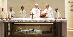 Il vescovo di Vigevano alla Messa in santuario per don Gnocchi